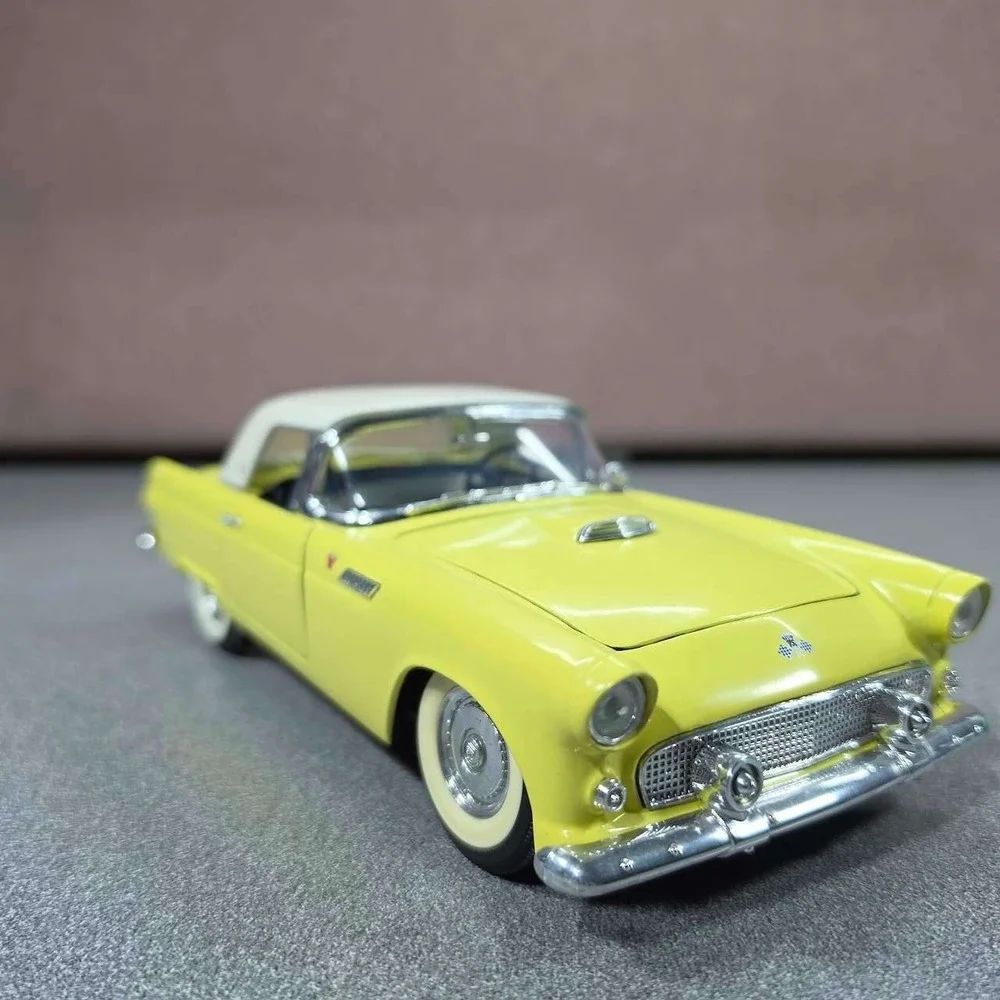 Roadlegends Ford 1955 Thunderbird Diecast Model Car Excellent